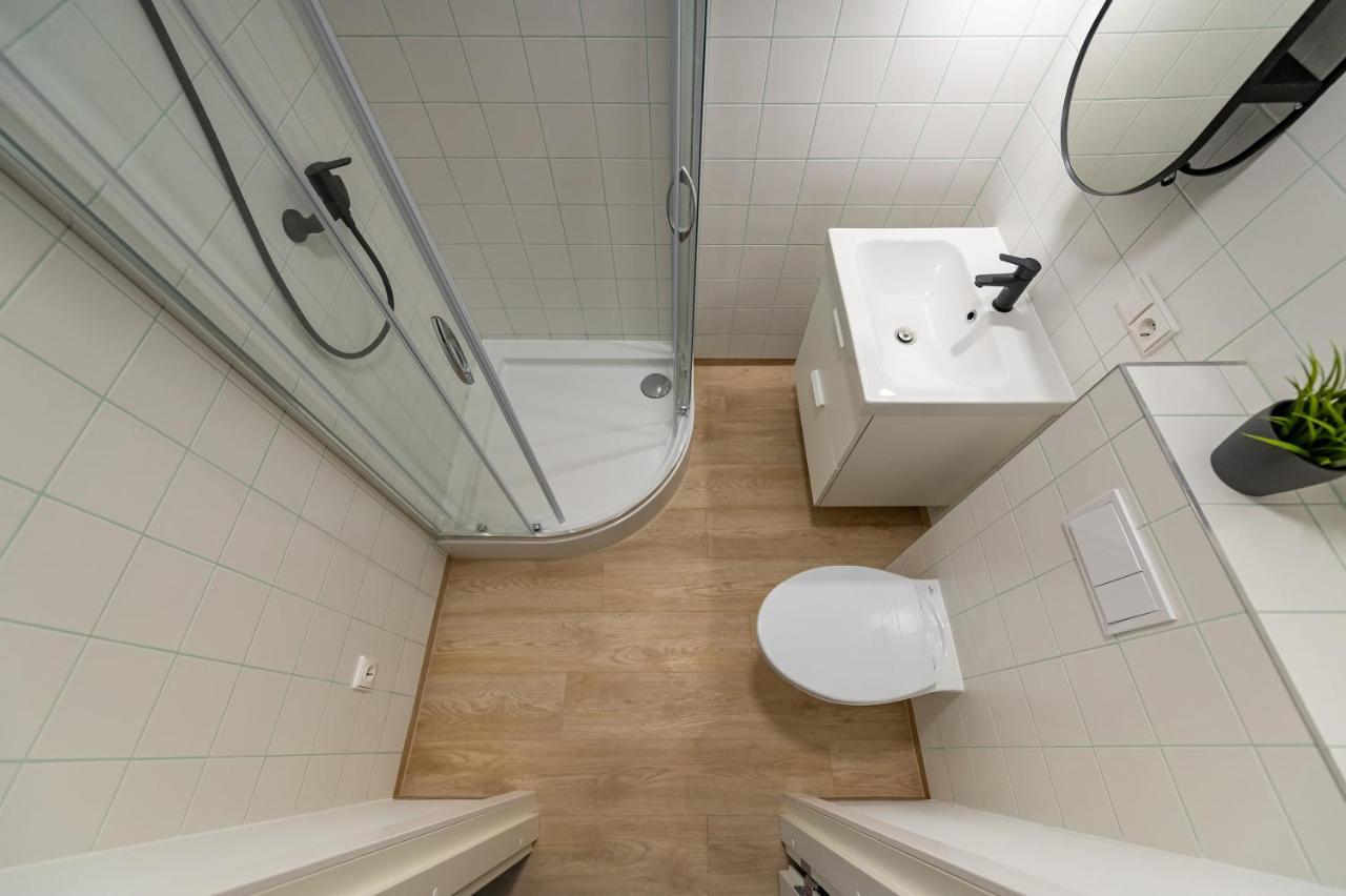 Uab Laisves Alejos Viesbutis Apartment Kaunas Exterior foto
