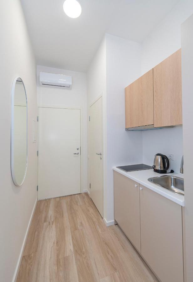 Uab Laisves Alejos Viesbutis Apartment Kaunas Exterior foto